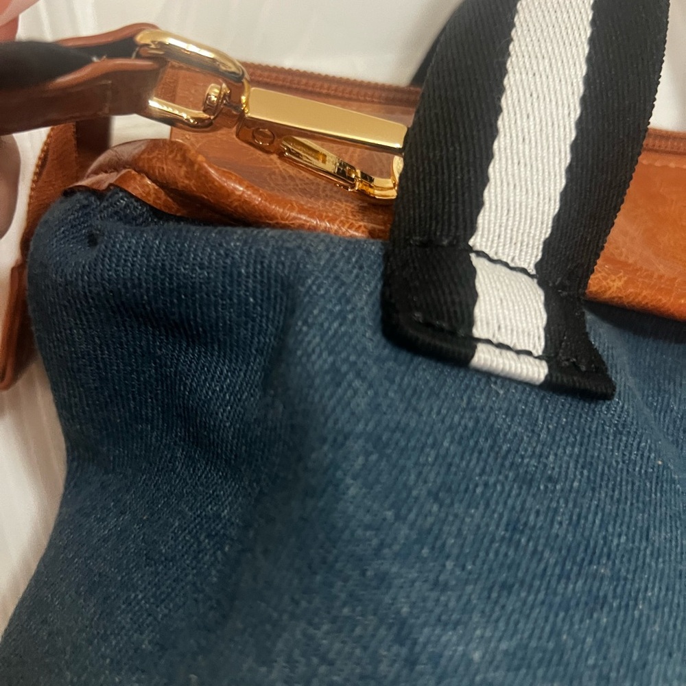 NWT Betsey Johnson Denim Teddy-Front Tote Bag - Picture 4 of 6